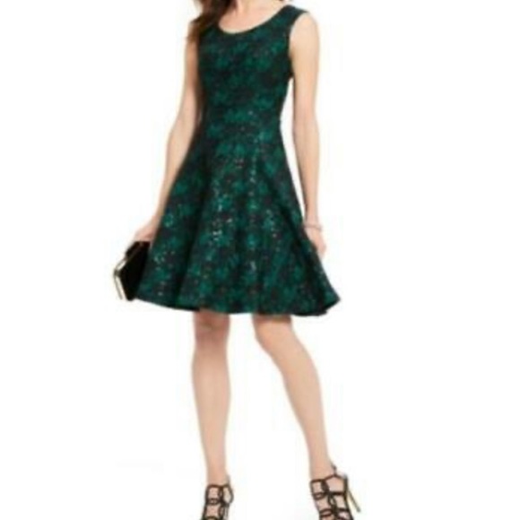 IMC green fit and flare dress NWT - Picture 2 of 6